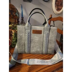 Wranglers Croc Embossed Whipstitch Powder Blue Crossbody Handbag Purse